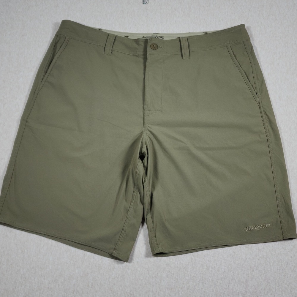 Patagonia Stretch Wavefarer Walk Shorts 38 Ash Tan 86641 Hiking Casual Mens